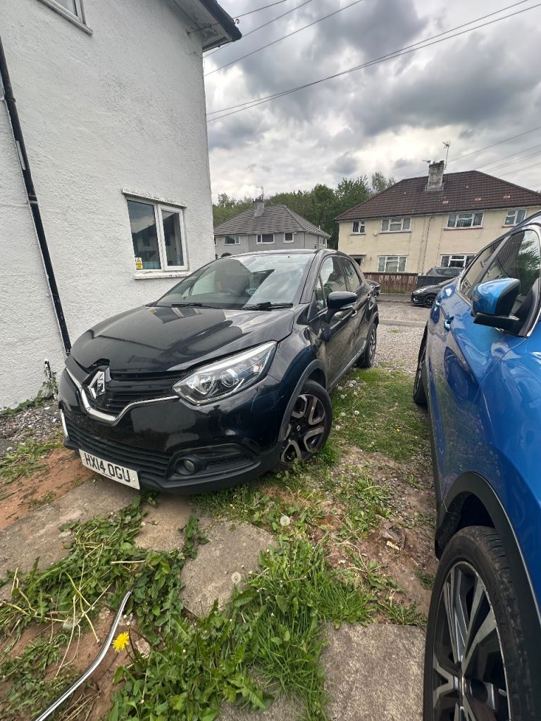 Renault, CAPTUR, Hatchback, 2014, Manual, 898 (cc), 5 doors