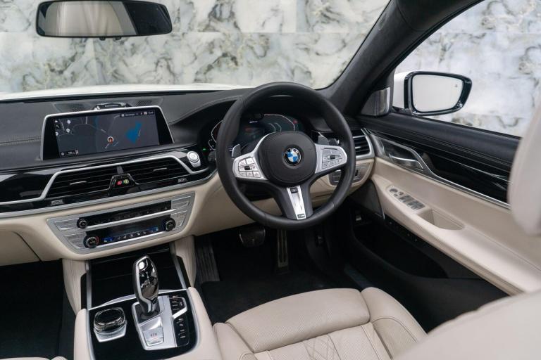  BMW 7 Series 3.0 745Le 12kWh M Sport Auto xDrive Euro 6 (s/s) 4dr Petrol/Electric Hybrid Automatic