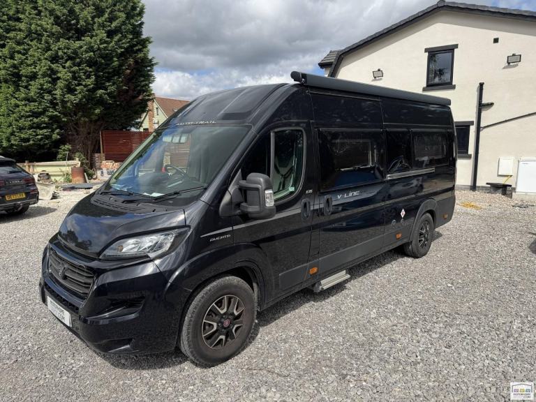 Autotrail V Line 635 Sport 2 Berth 2 Travel Seats Rear Lounge Motorhome For Sale