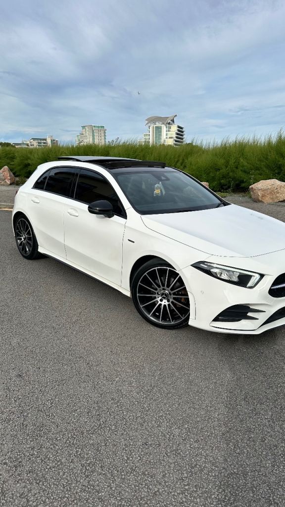 Mercedes Benz A200d Exclusive Edition