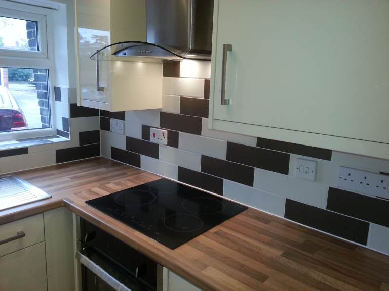 1 Bed Exective Riverside Apartment in Staines