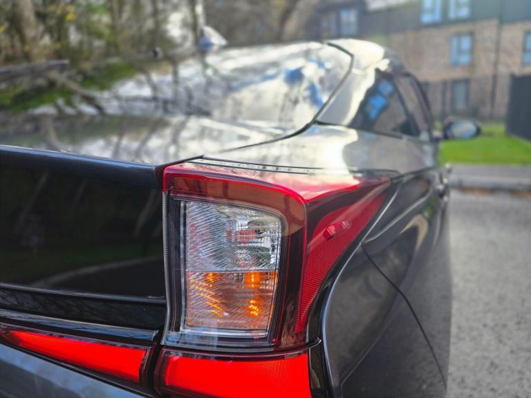  Toyota Prius 1.8 VVT-h Excel Hatchback 5dr Petrol Hybrid CVT Euro 6 (s/s) (122 ps) Petrol/Electr...