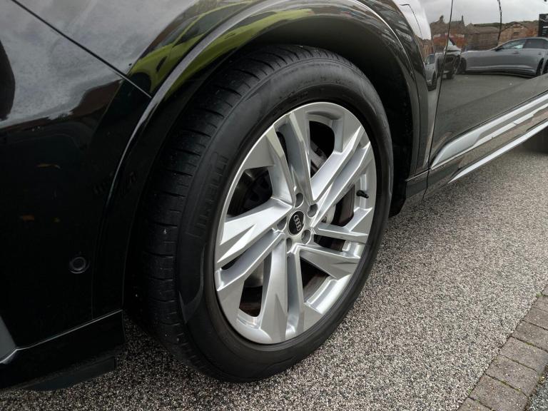 2024 Audi Q7 3.0 TFSI V6 55 Black Edition SUV 5dr Petrol Tiptronic quattro Euro 6 (s/s)  ESTATE P...