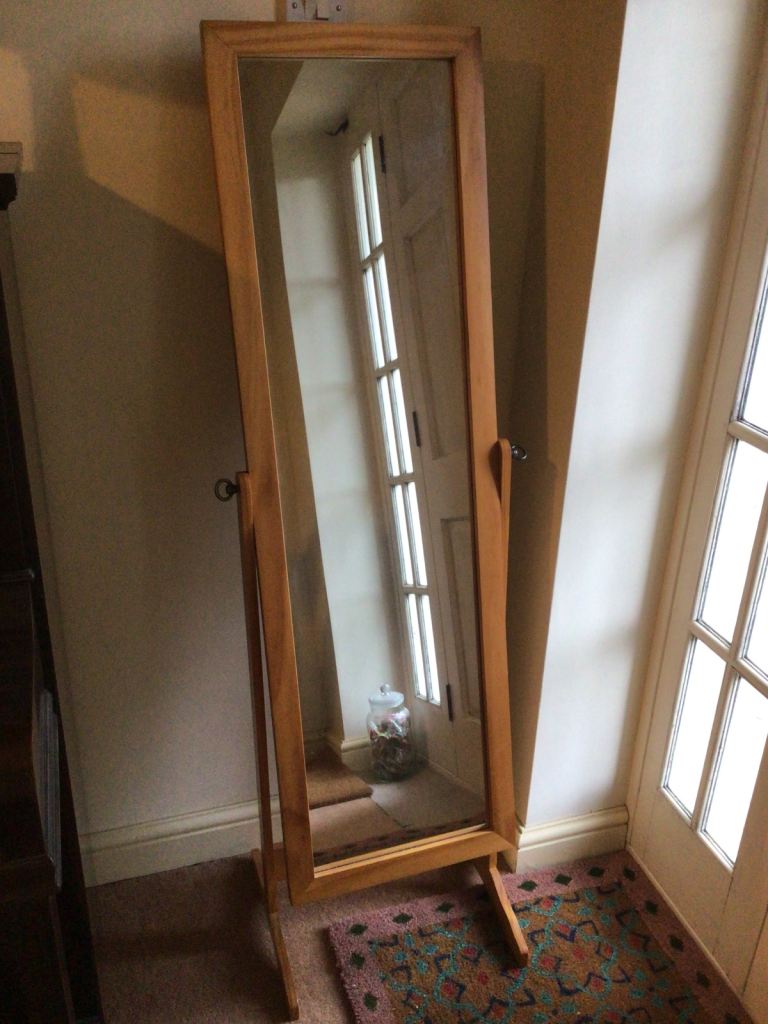 Pine cheval mirror, full length in vgc