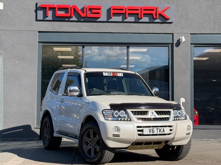 2017 Mitsubishi Pajero Petrol Automatic