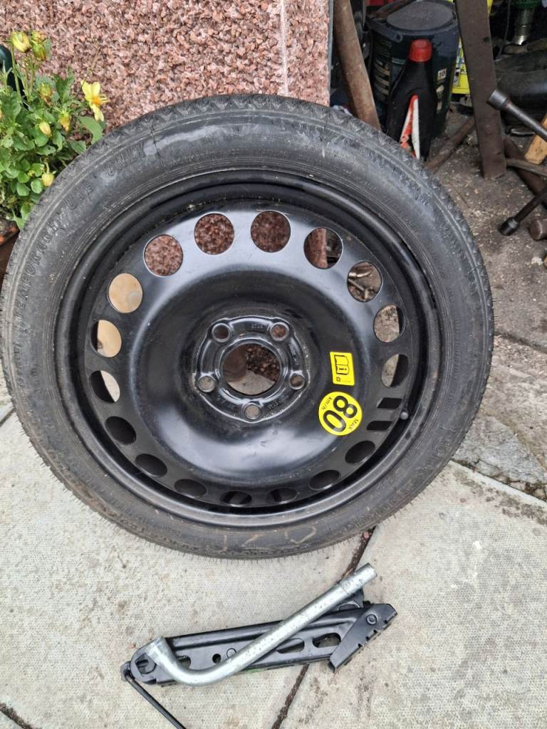 Vauxhall 5 stud spacesaver with jack and wheel key