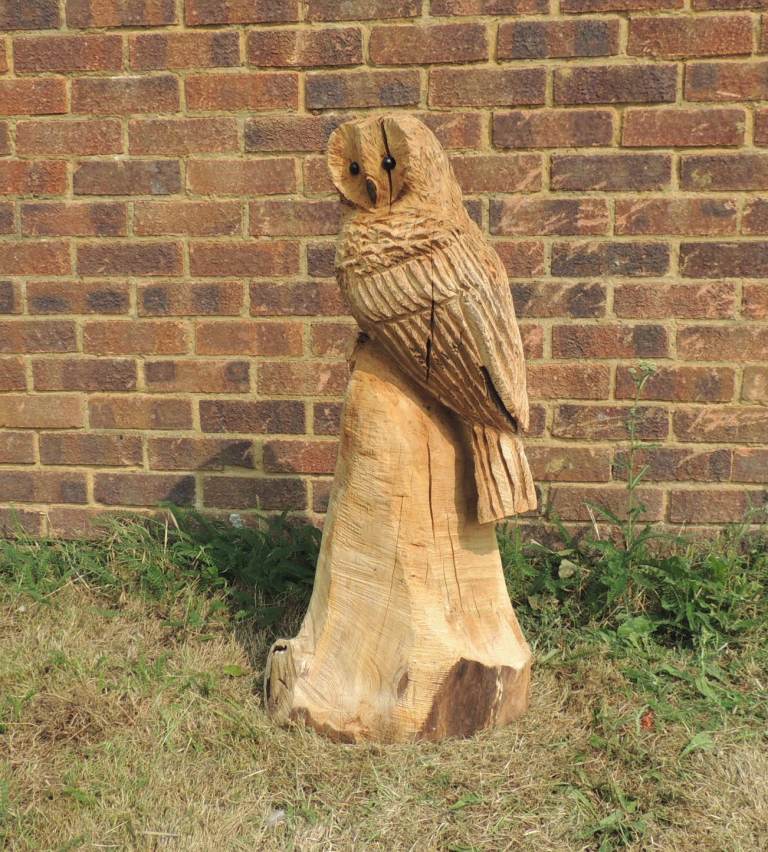 Owl Solid Oak Chainsaw Carving Garden Feature Sculpture Ornament