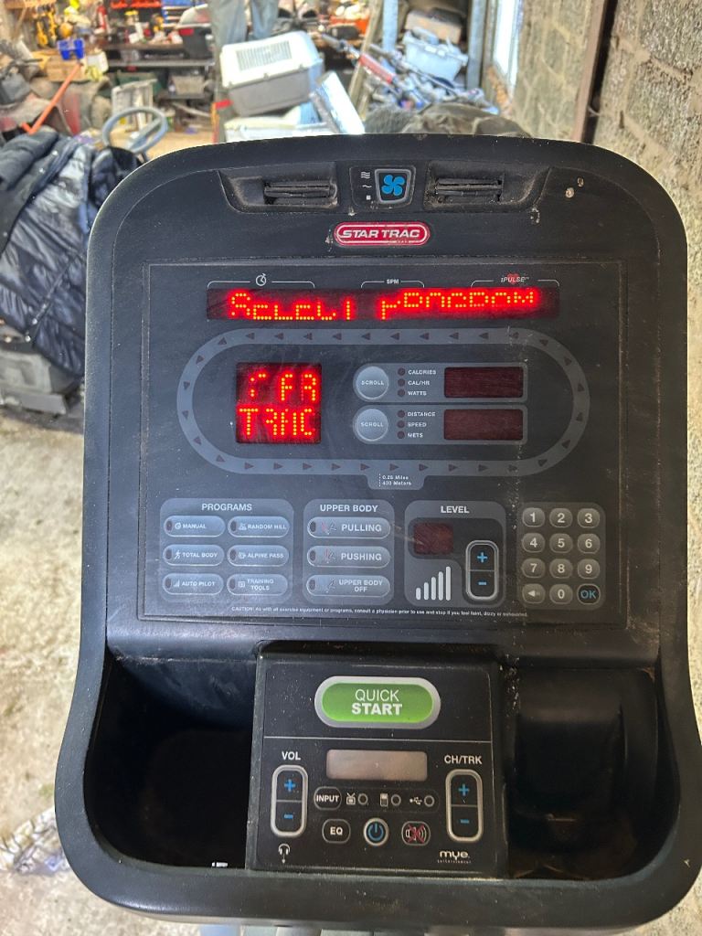 Cross trainer
