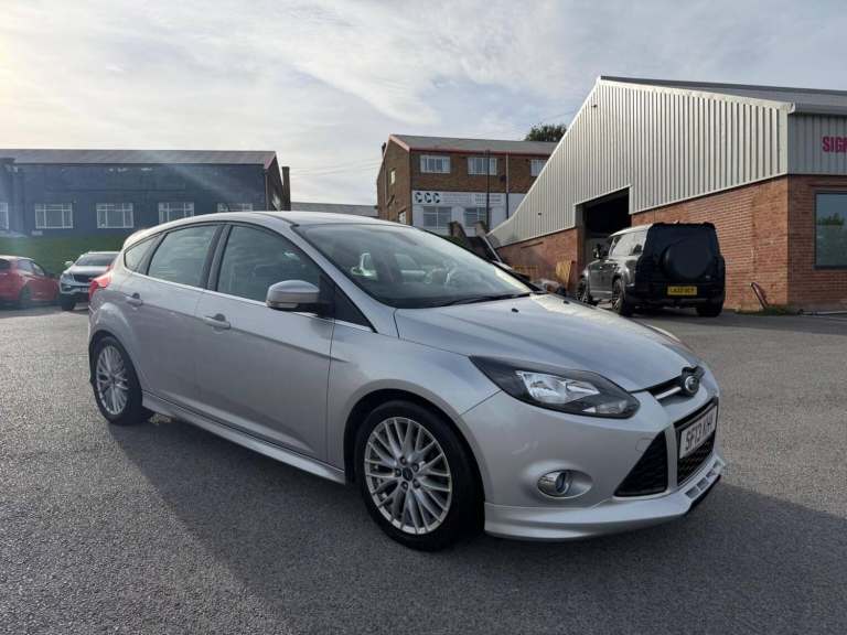 2013 Ford Focus 1.6 Zetec S Powershift Euro 5 5dr Hatchback Petrol Automatic
