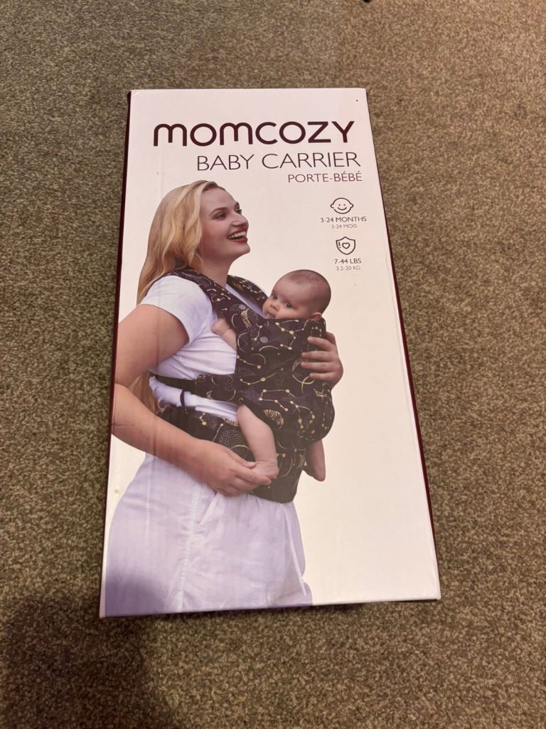 Momcosy Baby Carrier BNWT