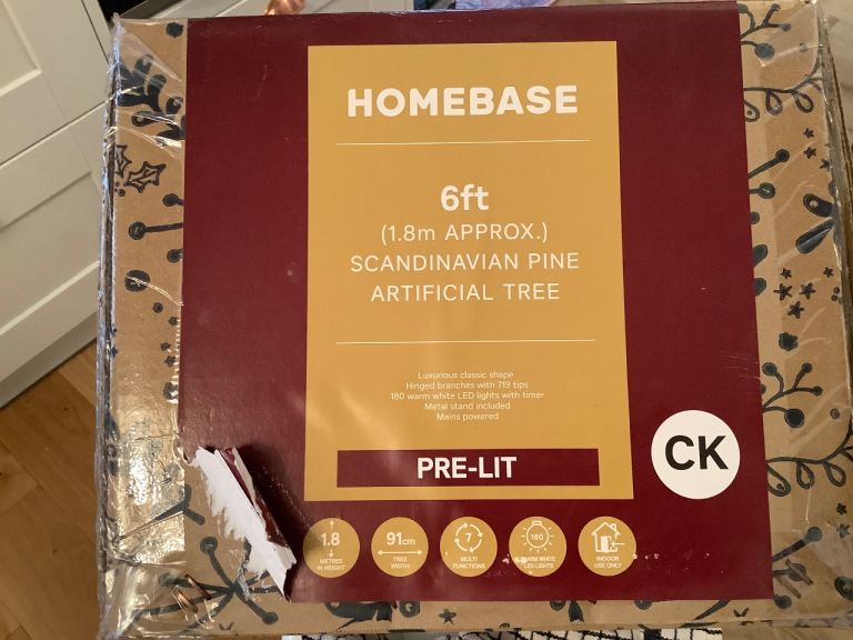 Christmas Tree Pre Lit