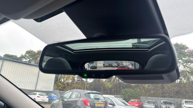 2021 Nissan Qashqai 1.3 DiG-T N-Motion 5dr Petrol Hatchback Hatchback Petrol Manual