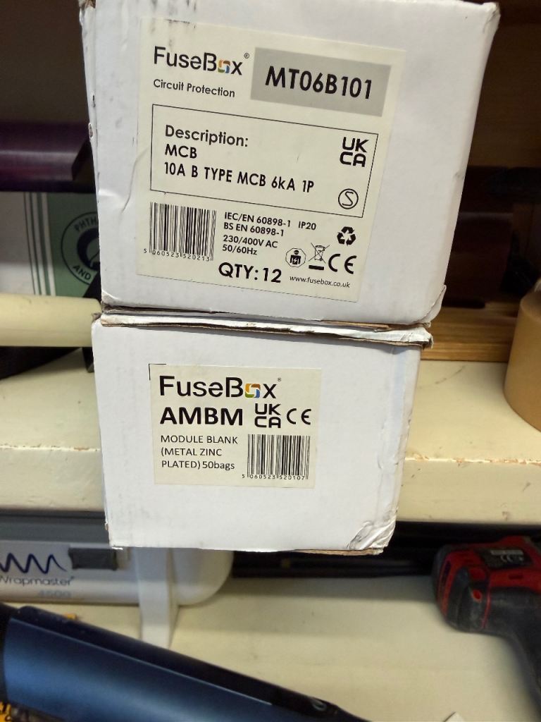 FuseBox 10A Type B MCB MT06B101 x12 + 50 Metal Module Blanks Electrical Job Lot