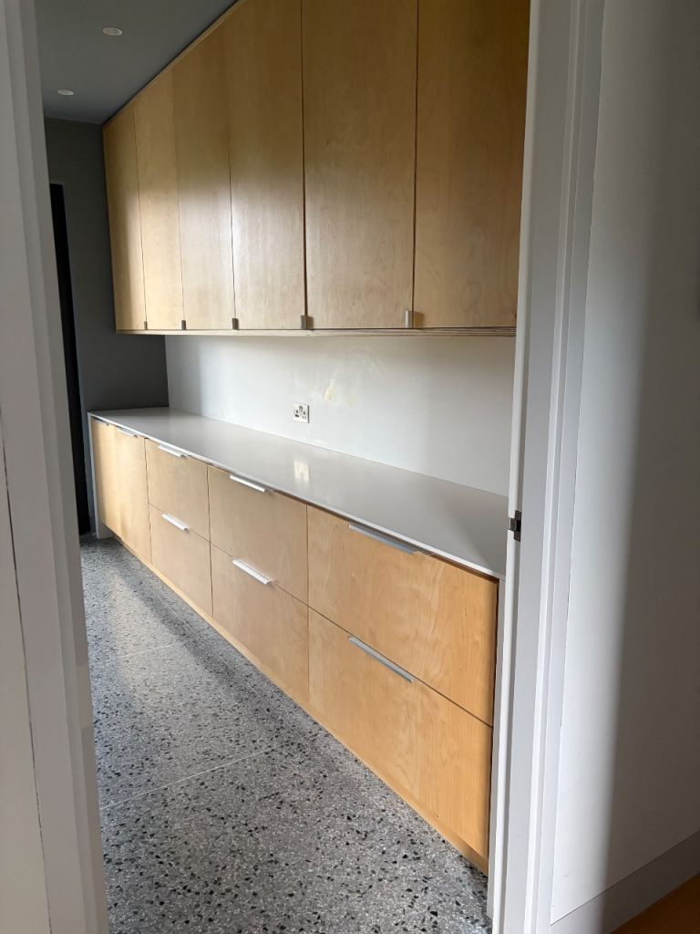 Solid kitchen & pantry units