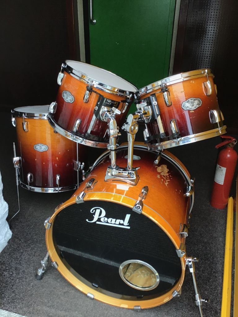 Pearl Vision Birch SST 4 Piece Drum Kit Sunburst finish