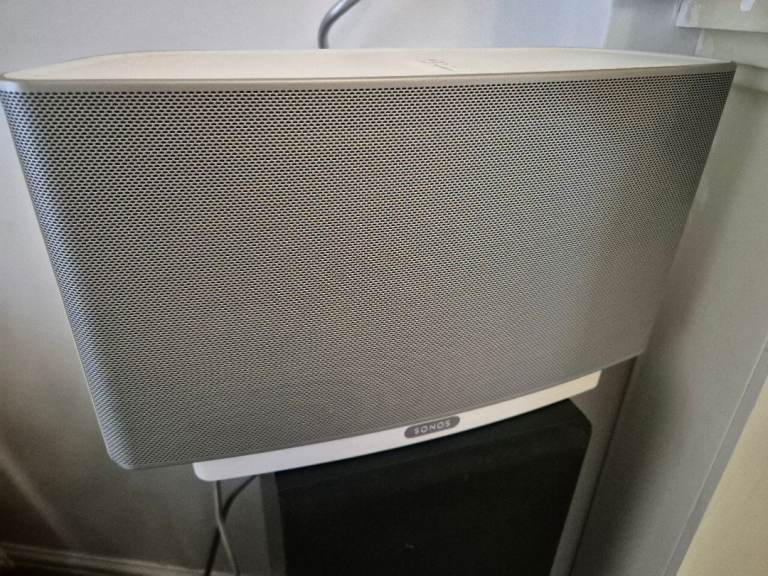 Sonos play 5 speaker 