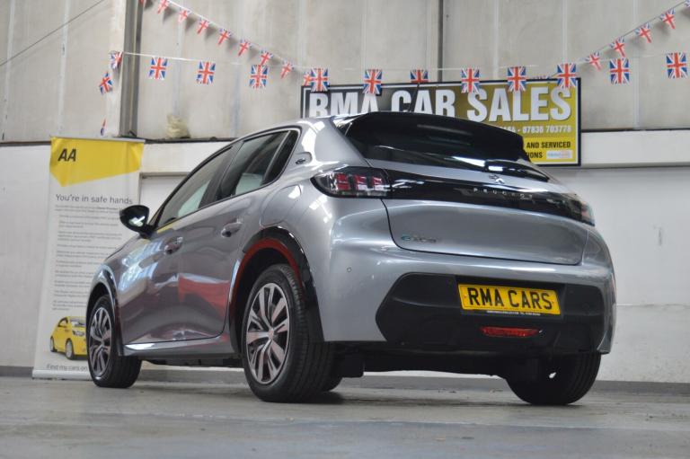 2020 Peugeot E-208 100kW Active 50kWh Electric Auto ONLY 15000 MILES Hatchback Electric Automatic