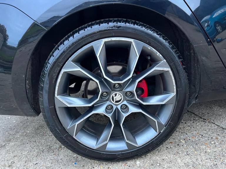 2016 Skoda Octavia 2.0 TSI vRS 5dr HATCHBACK Petrol Manual