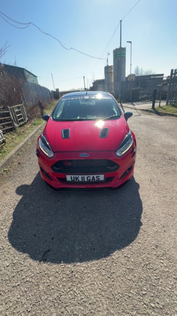 Ford Fiesta 1.0 Zetec S Red Edition Euro 6 Petrol 2015 5 Speed Manual