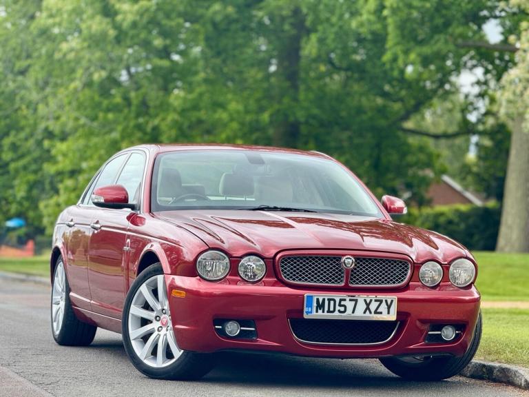 2007 Jaguar XJ 3.0 V6 Executive Saloon 4dr Petrol Automatic (249 g/km, 240 bhp) SALOON Petrol Aut...