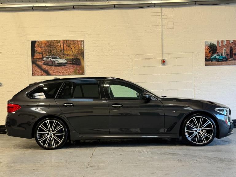  BMW 5 Series 3.0 530d M Sport Touring 5dr Diesel Auto xDrive Euro 6 (s/s) (265 ps) Diesel Automatic