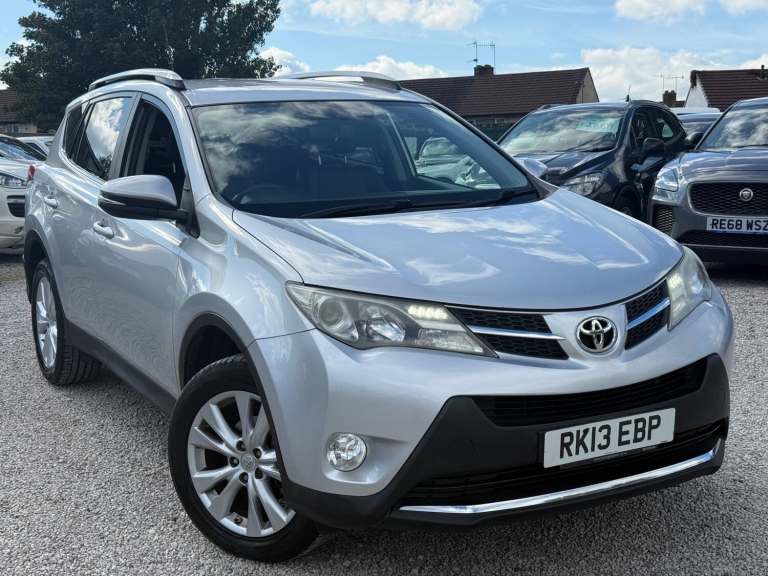 2013 Toyota RAV4 2.2 D-4D Invincible 5dr ESTATE Diesel Manual