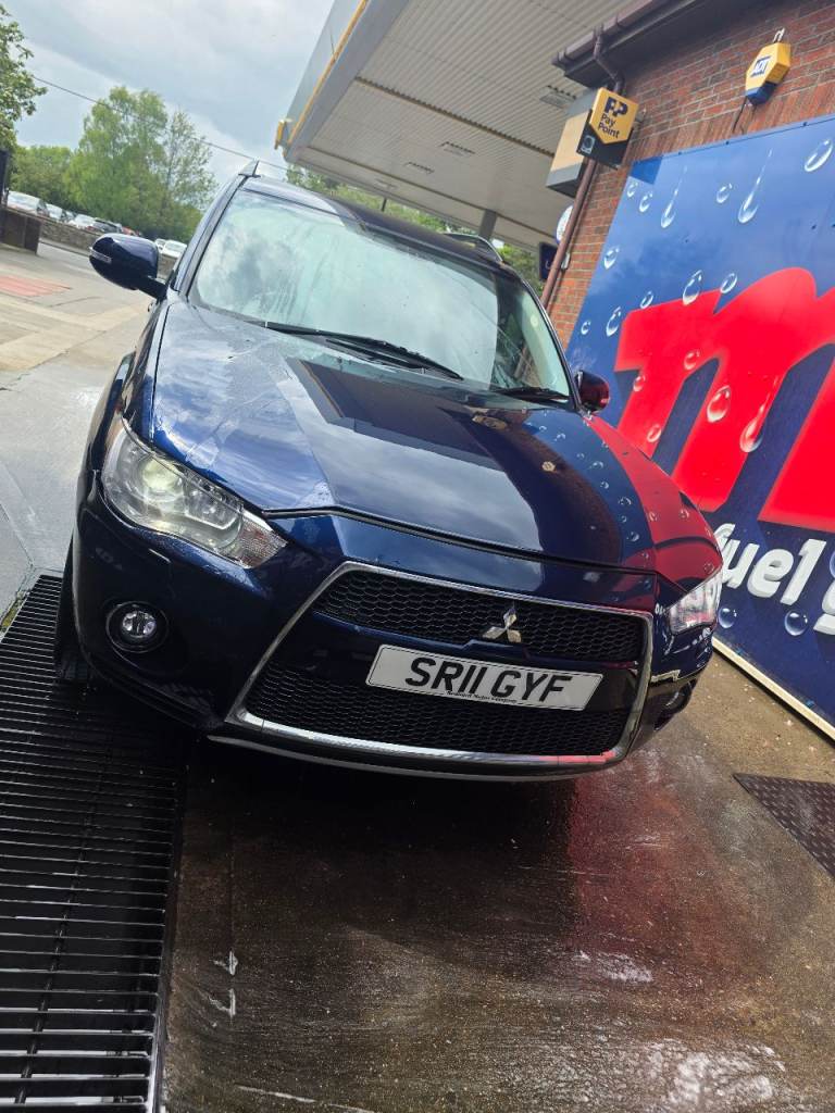 Mitsubishi, OUTLANDER, Estate, 2011, Semi-Auto, 2179 (cc), 5 doors