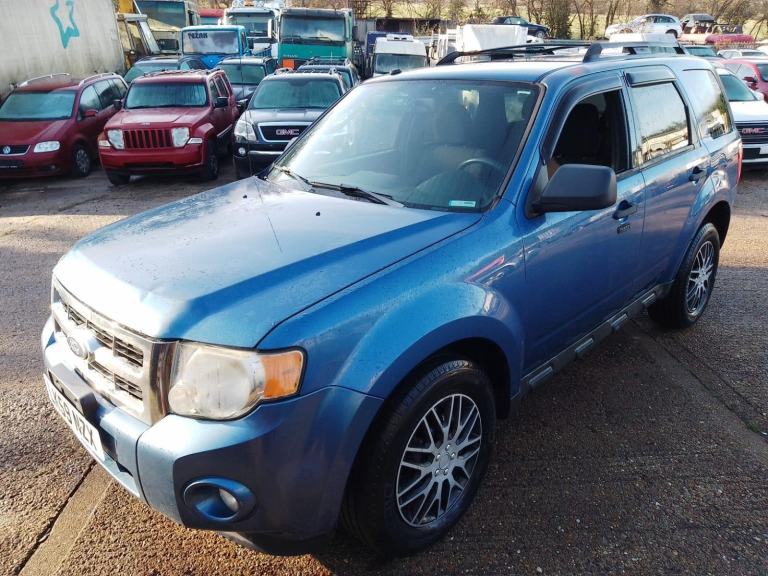 Left hand drive, Ford Escape, 2010, Petrol, 4x4, Automatic, air-con, UK Reg