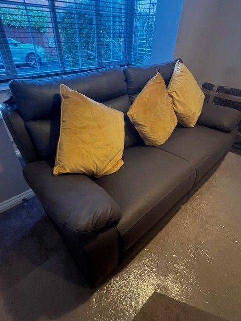 SCS AMX Design Premium Grey Leather Sofa Set – 2 x 3-Seaters + Armchair