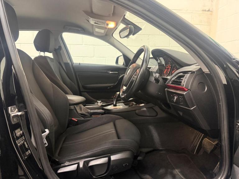 2015 BMW 1 Series 118i Sport 5dr Step Auto HATCHBACK PETROL Automatic