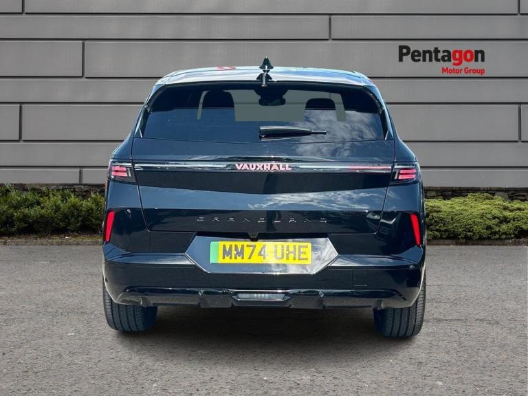  Vauxhall Grandland Electric 73kwh Ultimate Suv 5dr Electric Auto 213 Ps