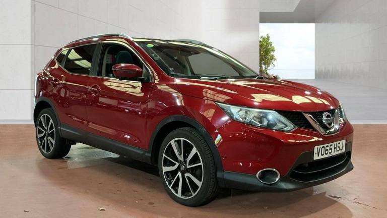 2015 Nissan Qashqai 1.5 dCi Tekna 5dr HATCHBACK DIESEL Manual