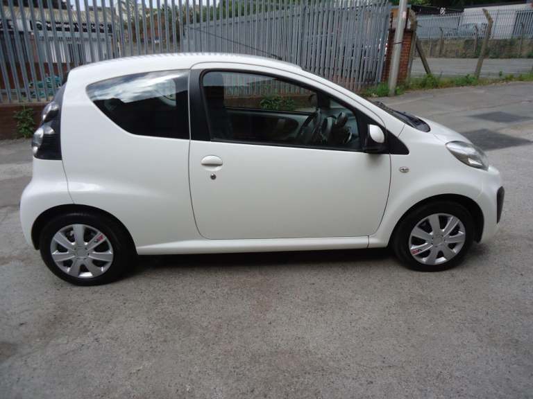 CITROEN C1 1.0 i VTR White Manual Petrol 2013