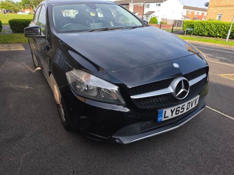 Mercedes-Benz, A CLASS, Hatchback, 2015, Manual, 1461 (cc), 5 doors