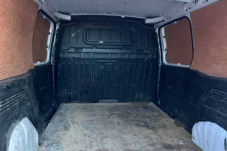 2022 Vauxhall Combo 1.5 Turbo D 2300 Dynamic Panel Van 6dr Diesel Manual L2 H1 Euro 6 (100 ps) Pa...