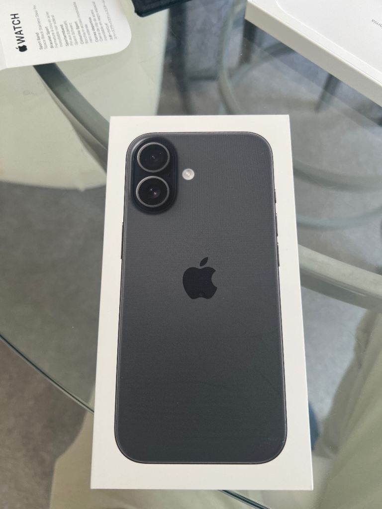 BRANDNEW SEALED IPHONE 17 256gb BLACK
