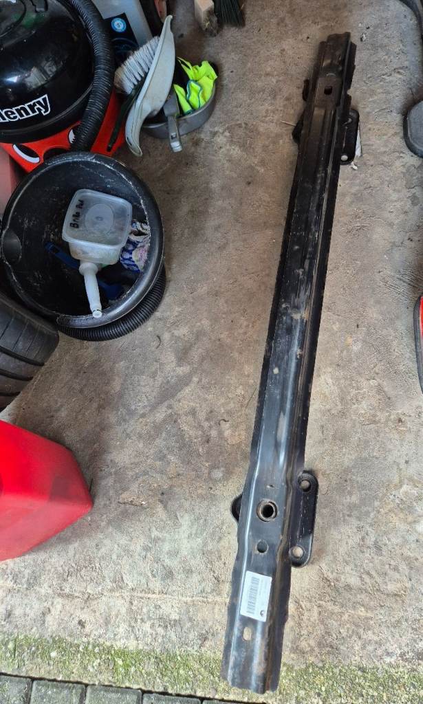 BMW Rear bumper reinforcement
