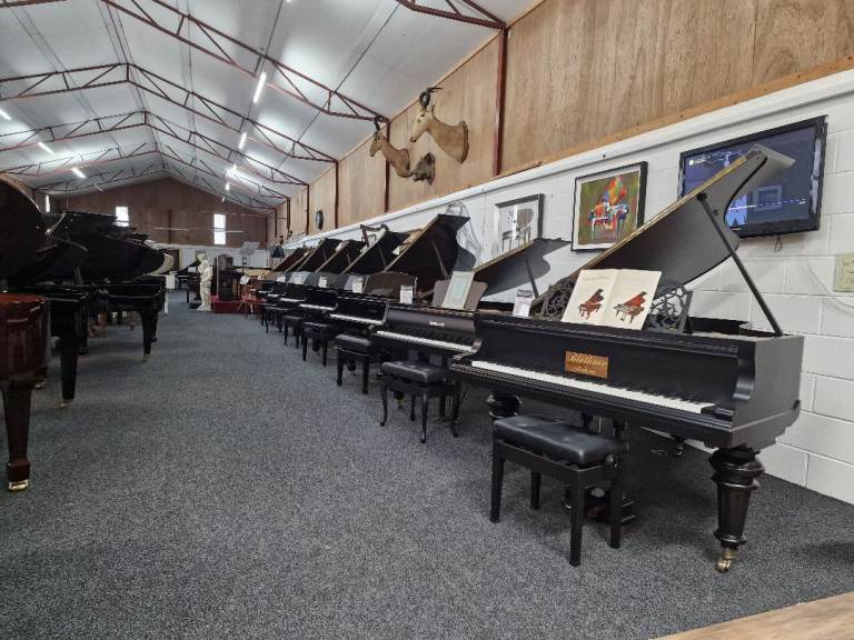 Upright & Grand Pianos Prices will NOT be beaten! YAMAHA, KAWAI, STEINWAY, BECHSTEIN