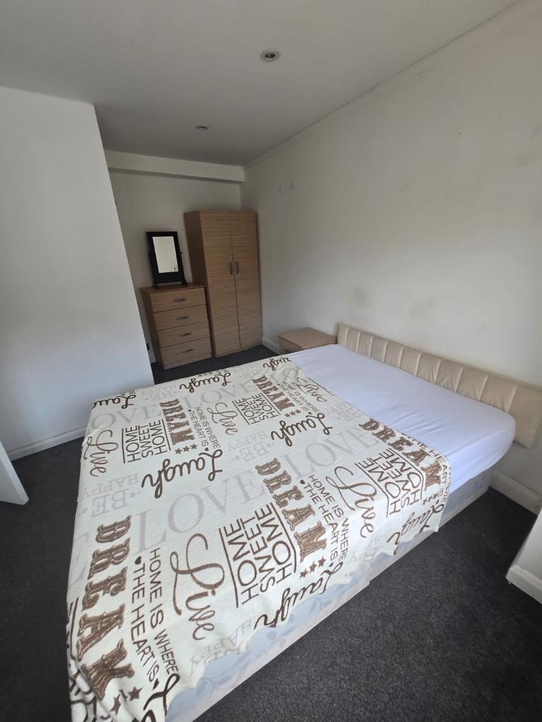 Double room for rent 