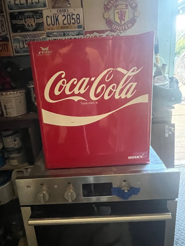 Coca cola mini fridge 