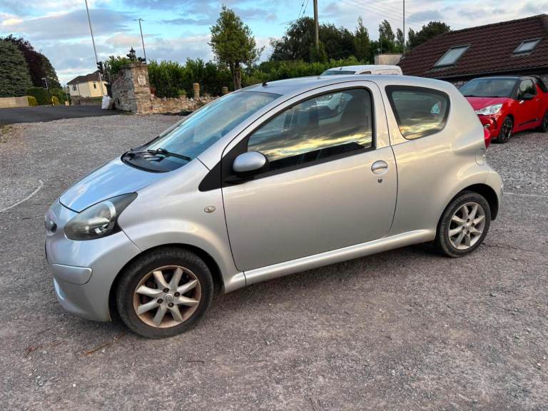 Toyota, AYGO, Hatchback, 2009, Manual, 998 (cc), 3 doors