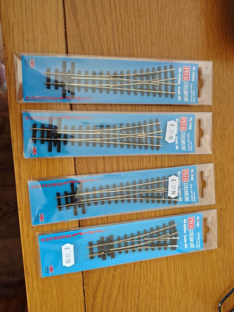 Peco code 80 electrofrog points, set of 4