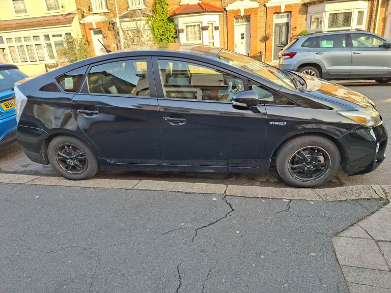 TOYOTA PRIUS T3 1.8VVTI 65 PLATE PCO BADGED ULEZ FREE 