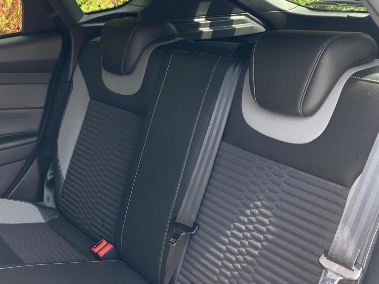 2015 Ford Focus 2.0T EcoBoost ST-2 5dr HATCHBACK PETROL Manual