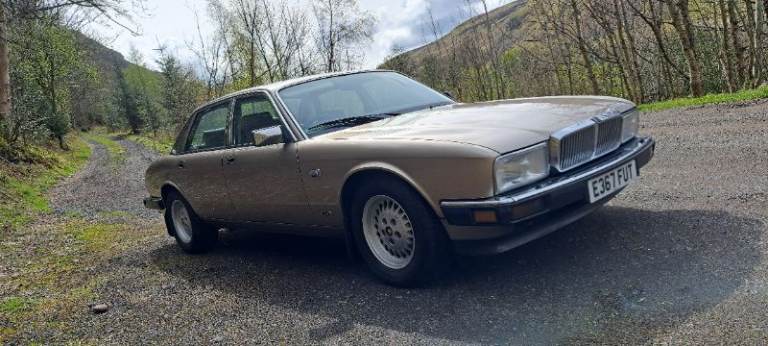 Jaguar, SOVEREIGN, Saloon, 1987, Manual, 3590 (cc), 4 doors