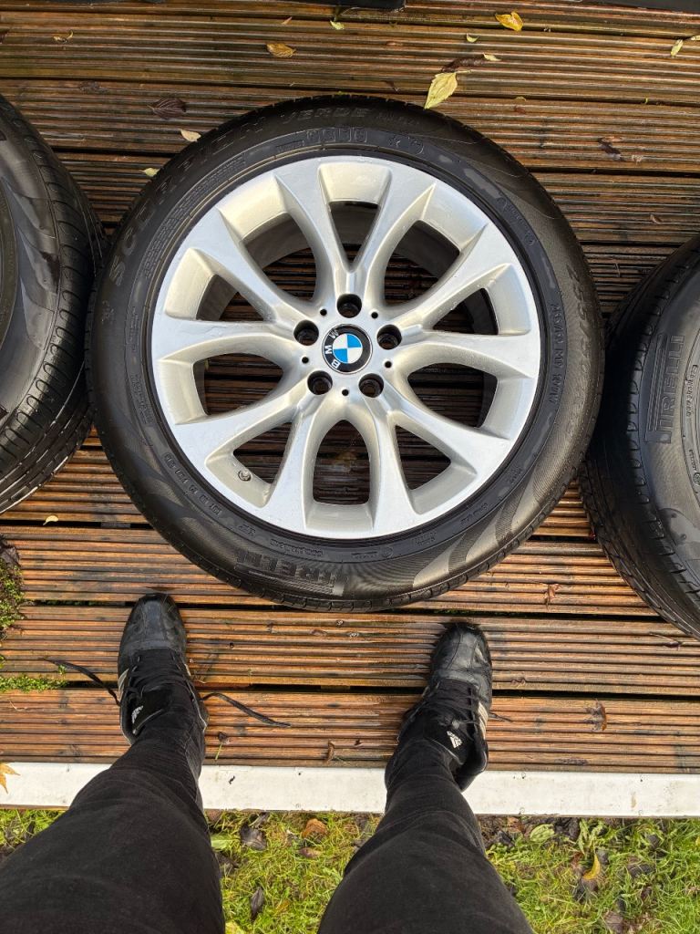 Genuine 19” BMW alloy wheels and tyres. 