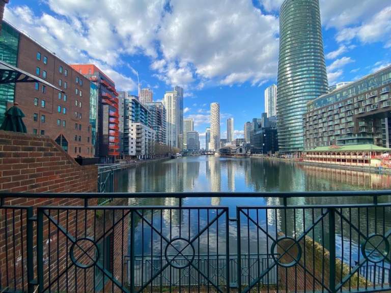 Beautiful View/Private Balcony in Canary Wharf
