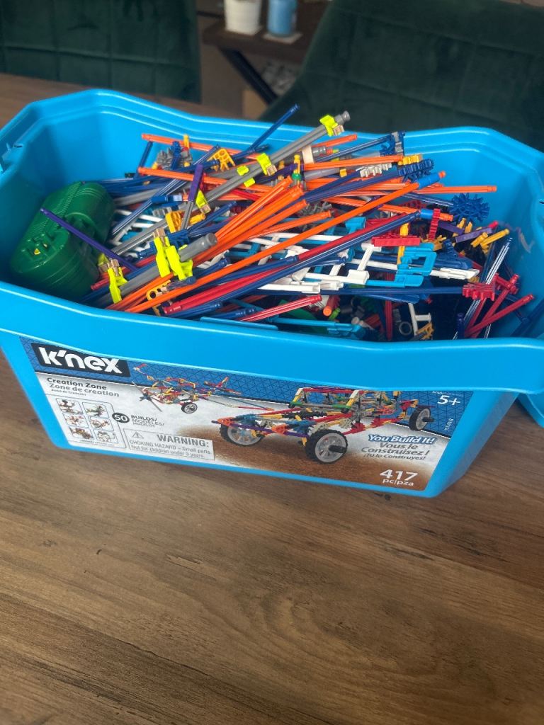 Job lot of k’nex