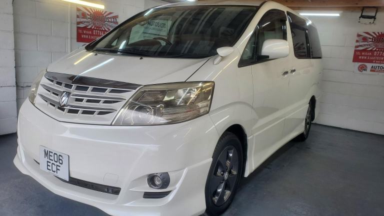 Toyota Alphard 2.4 automatic 8 seater refurbed alloys in grey 82k miles 2006 