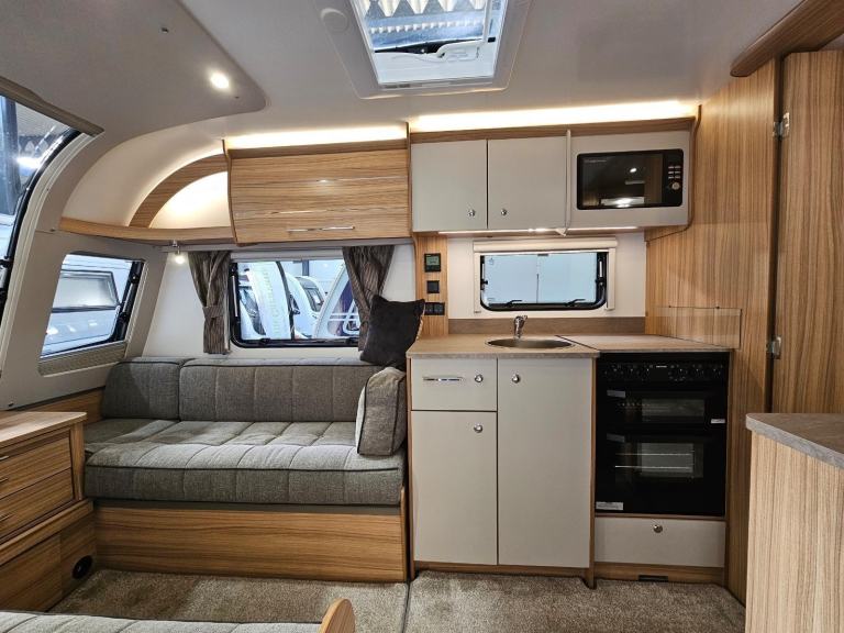 Bailey Phoenix GT75 640 2025